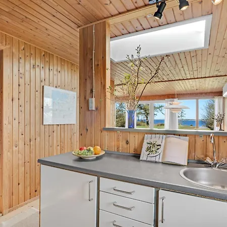 3 Bedroom Cozy In